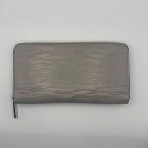 Louis Vuitton Epi Leather Zippy Long Beige Wallet